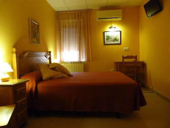 Hostal Mirador De อาบีลา ภายนอก รูปภาพ